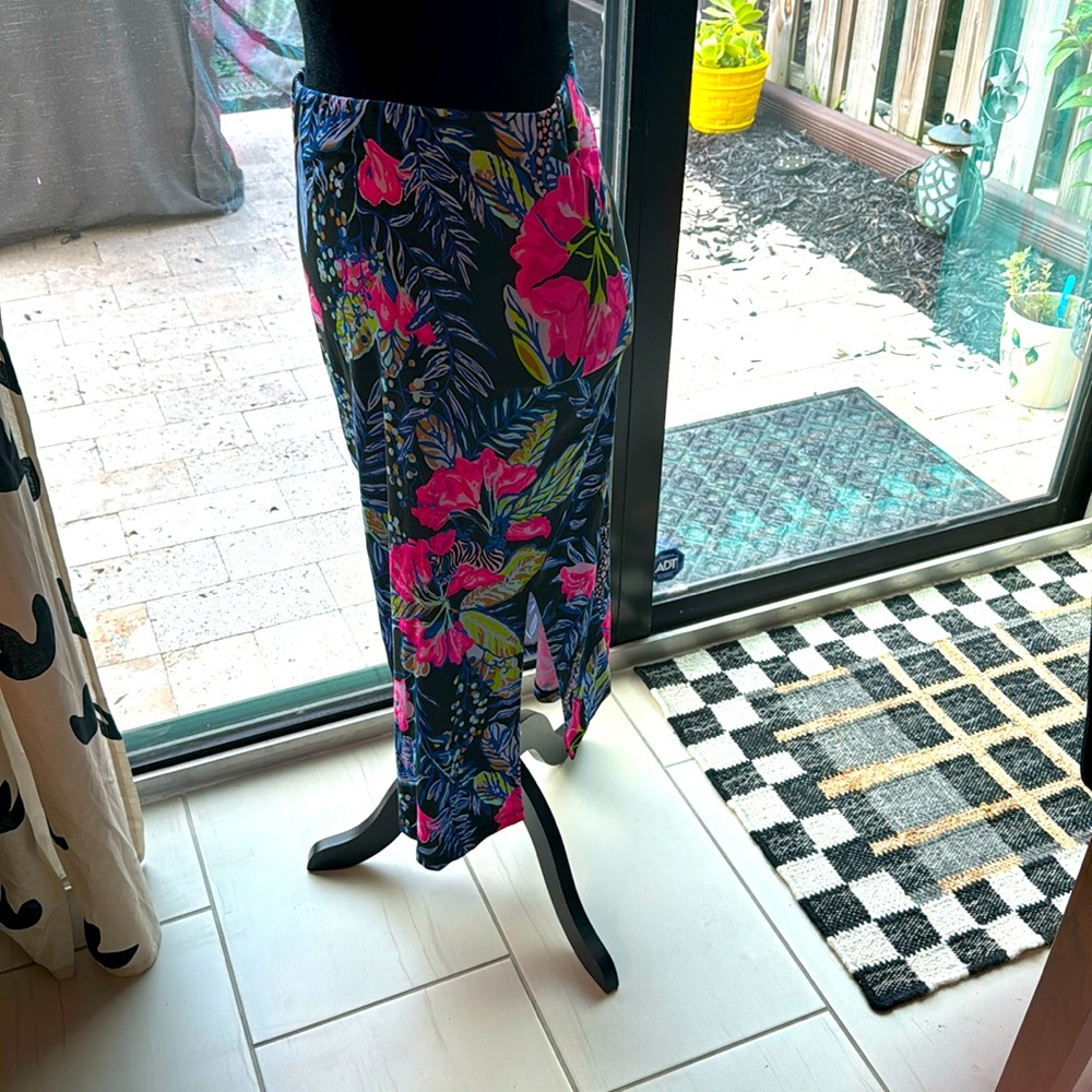 Lilly Pulitzer skirt